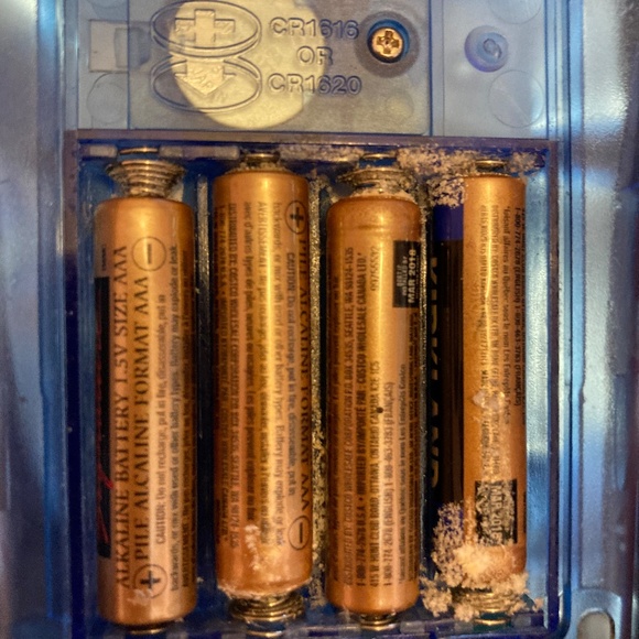 Texas Instruments TI-83 Graphing Calculator - Picture 6 of 6